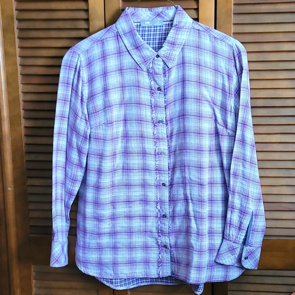 Ladies XL long sleeve flannel shirt by Lee Riders